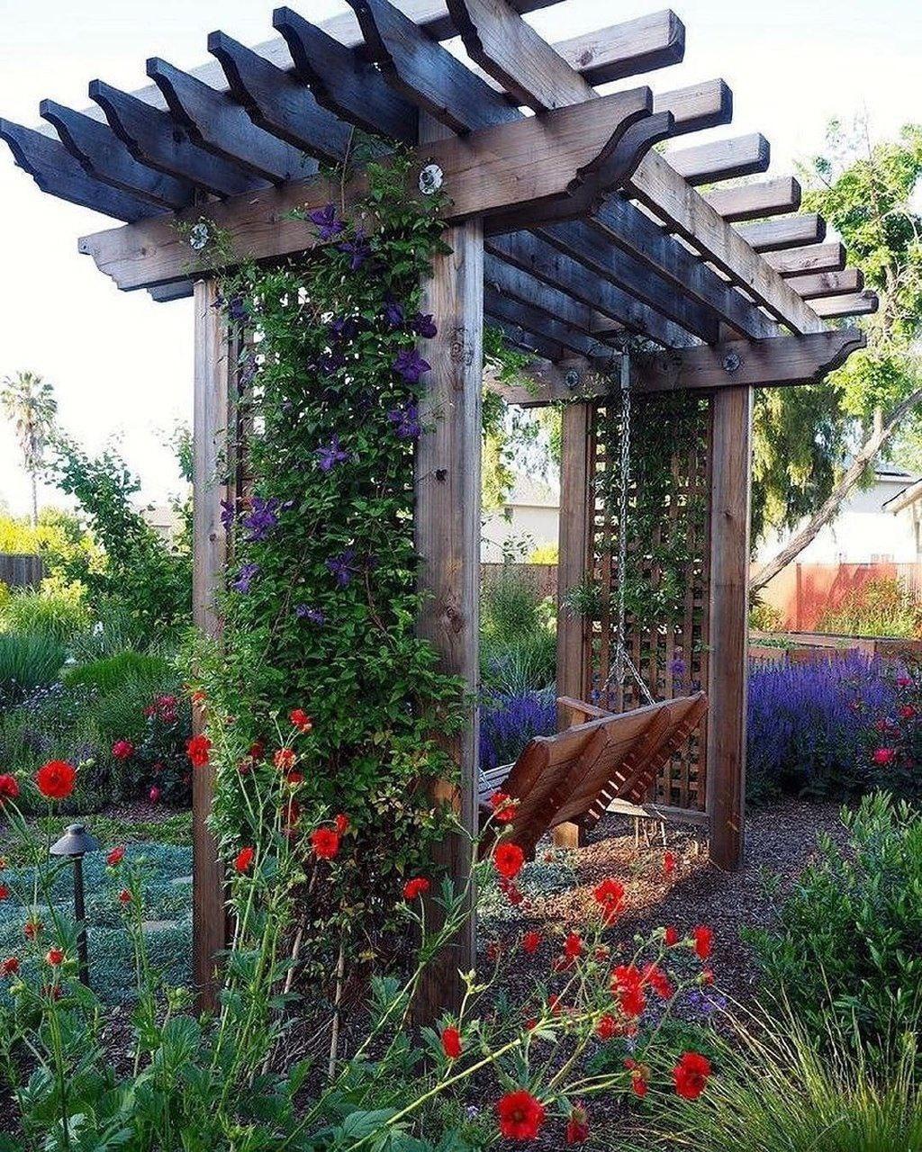 Вертикальное озеленение клематисом &#127802;