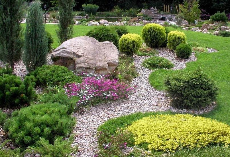 РОКАРИЙ - сад из цветов и камней, прекрасно подойдет для создания особой атмосферы и гармонии на садовом участке.