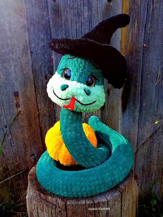 ЗмеЮшка &#128013;&#127875;&#128165;