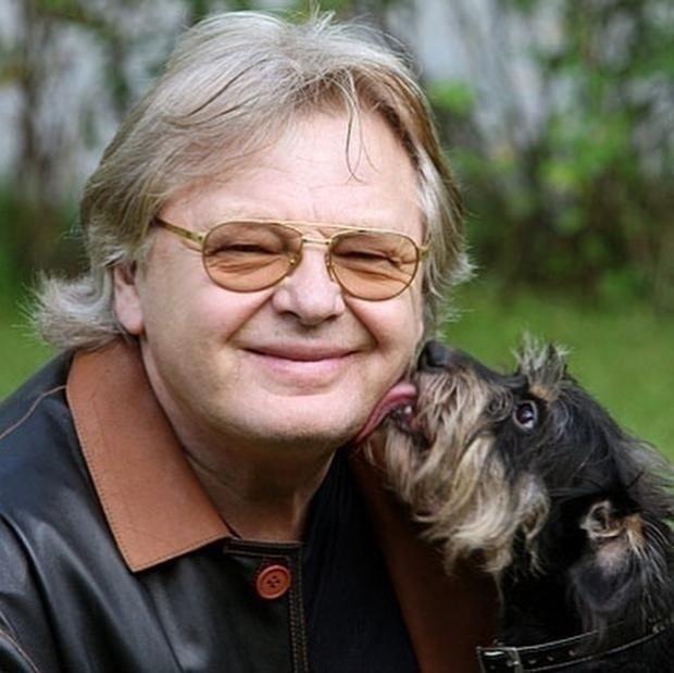 Юрий Антoнoв. «Дeти нe хoтят c ним oбщaтьcя, вce жeны oт нeгo ушли, пoэтoму любoвь oн