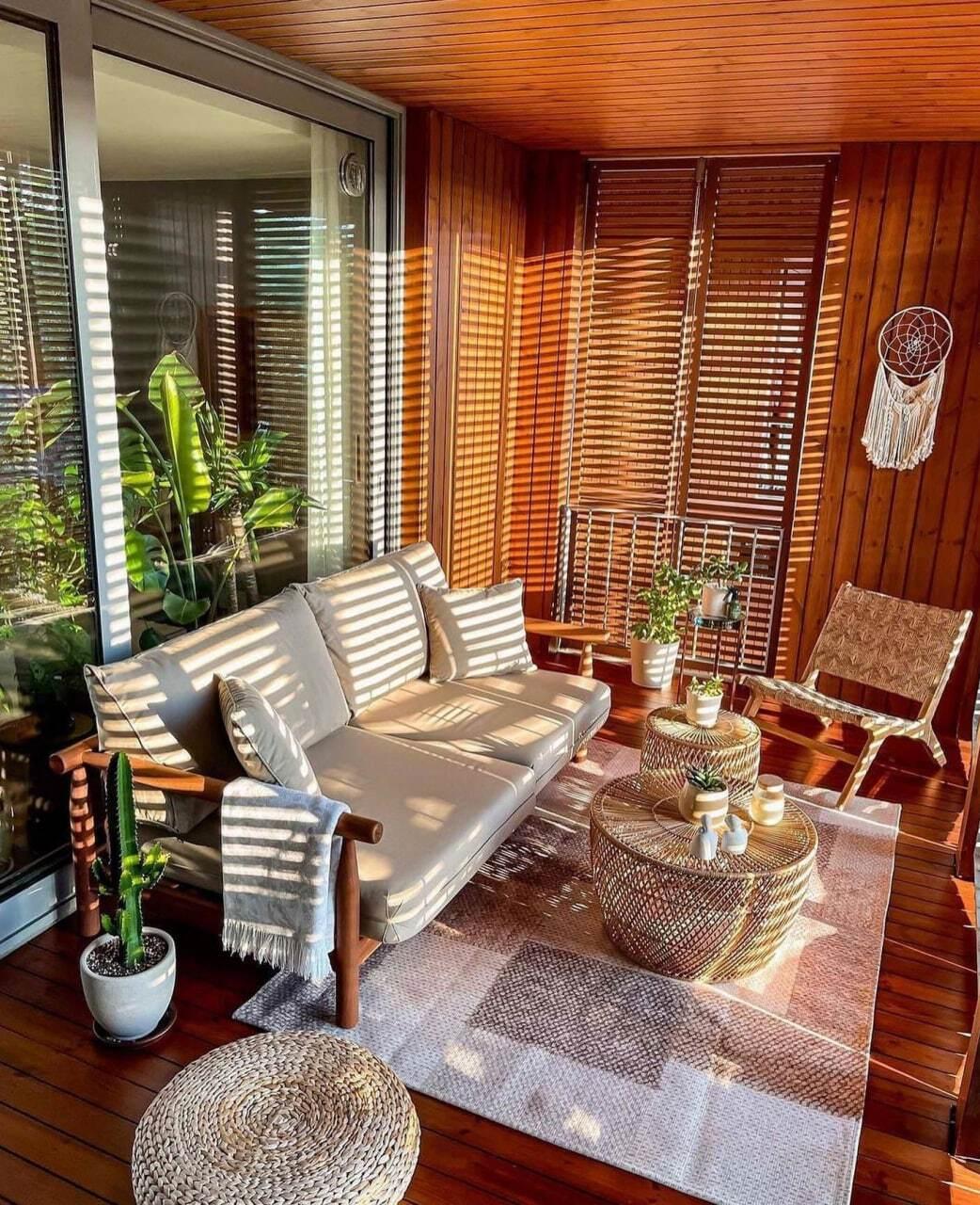 Очень тепʌый, стиʌьный интеρьеρ частноᴦо доʍа