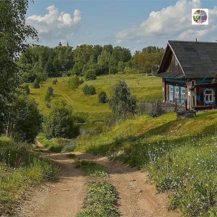 В городе душа черствеет, а здесь райская земля,,