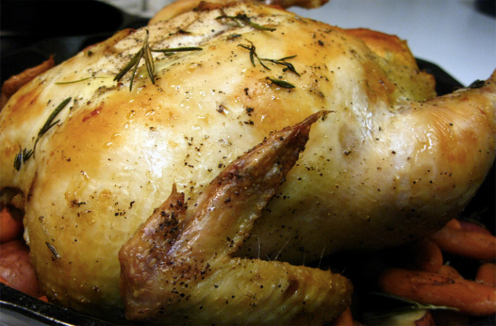 9 способов изменить вкус запеченной курицы