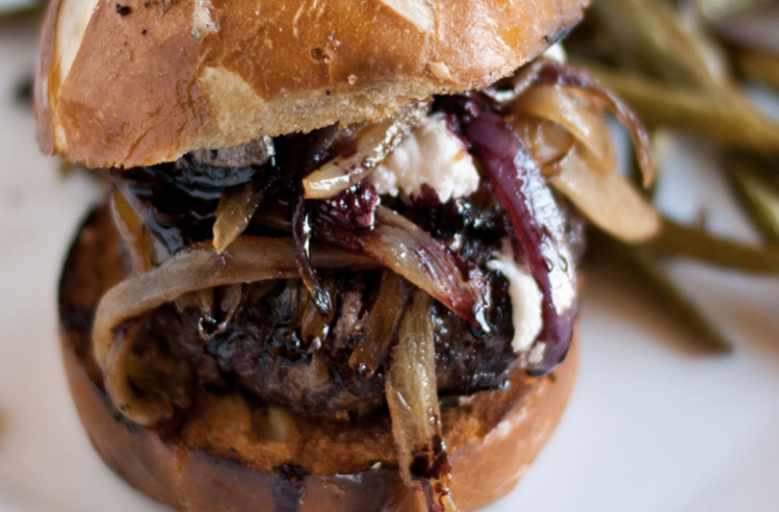 Необычные начинки для бургеров