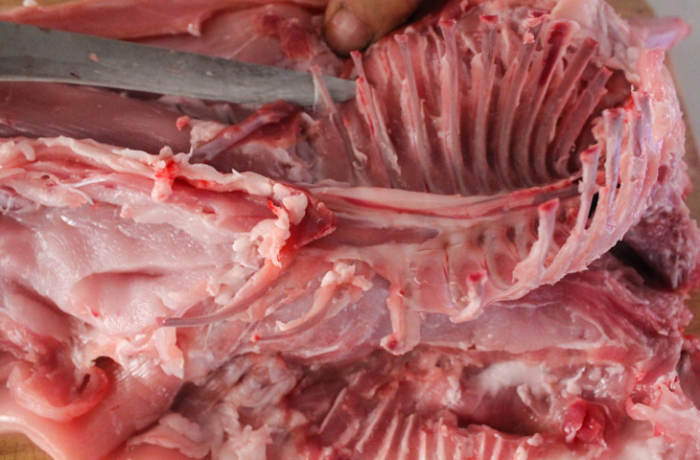 Как удалить из кролика все кости, сохранив цельной тушку