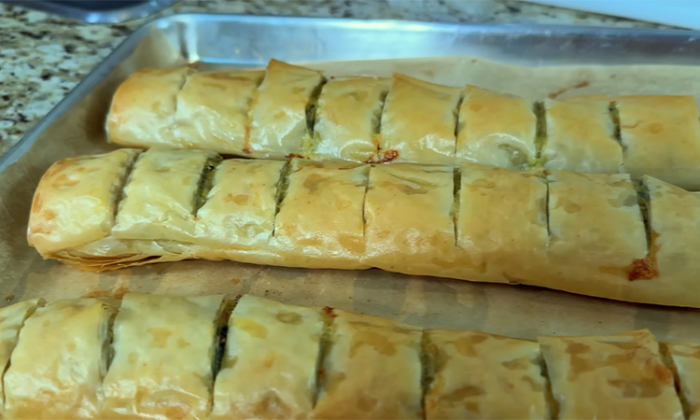 Моментальная закуска-чудо на праздник. Приготовьте ее обязательно: разойдется быстрее мяса и салатов