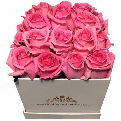 Цветы в коробках: как подарить любимым неувядаемую красоту?