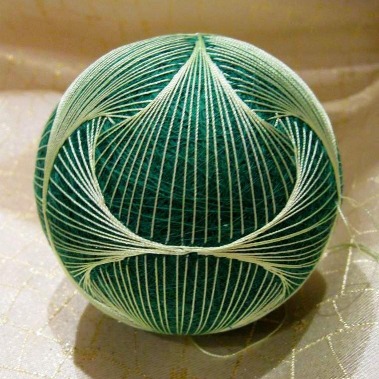 Шары Темари. Часть 5 - разметка "Клевер на денежную удачу"