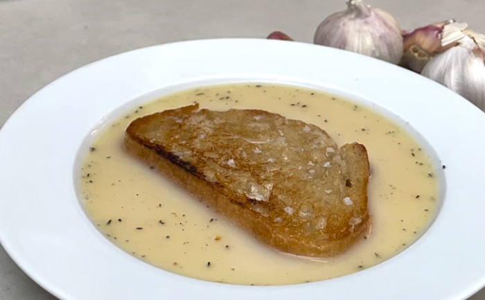 Гасконский чесночный суп. Хорош для иммунитета и на холода