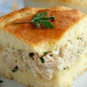 Невероятно быстрый и вкусный пирог, который готовится между делом