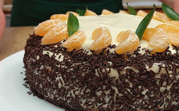 «Огненная лошадь»: такого торта никто не пробовал. Главный десерт на Новый год