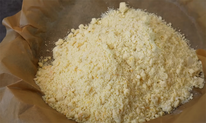 Лимонный пирог из двух слоев. Зимой к чаю лучше не придумать