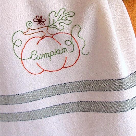 Тыквы: контурная вышивка