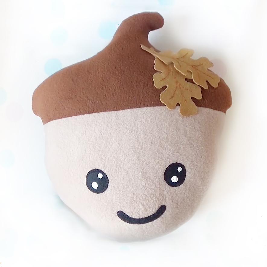 Осенняя подушка "Желудь" своими руками. Мастер-класс