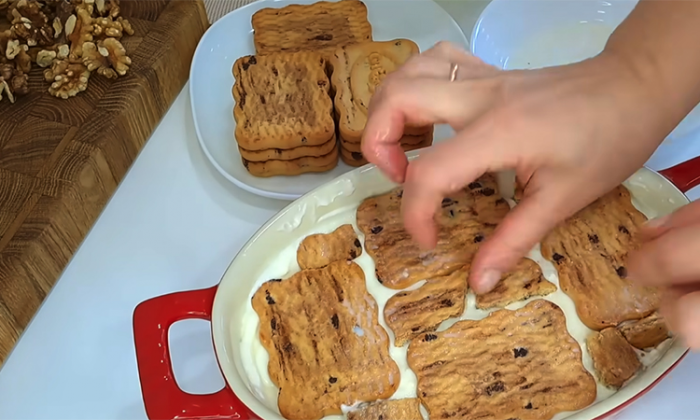 Самый быстрый рецепт десерта, делается ровно 7 минут. Рецепт без выпечки на Новый год