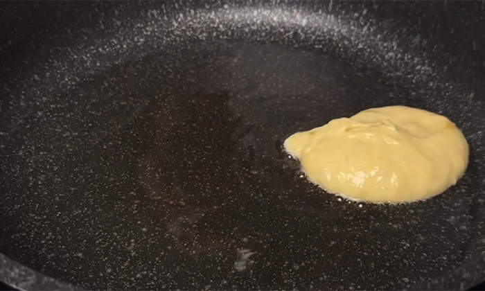 Отправили перезревшие бананы на оладьи: без грамма сахара, а все равно сладкие