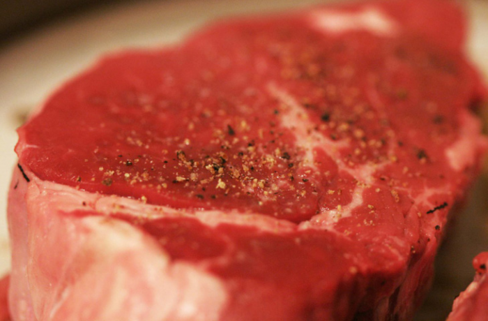 Тартар: кто придумал есть сырое мясо