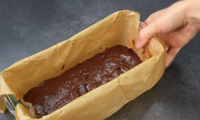 Шоколадный пирог в микроволновке. Из-за пропитки все примут за дорогой десерт из кондитерской