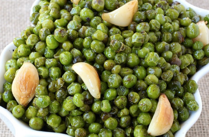 Полили свеклу маслом и запекли: заменяем надоевшую картошку новыми гарнирами