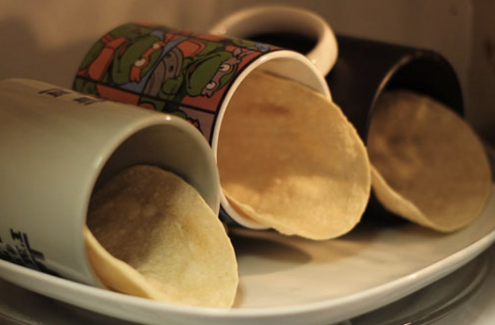 5 способностей микроволновки. Получаем лимонный сок и превращаем молоко в пену для капуччино