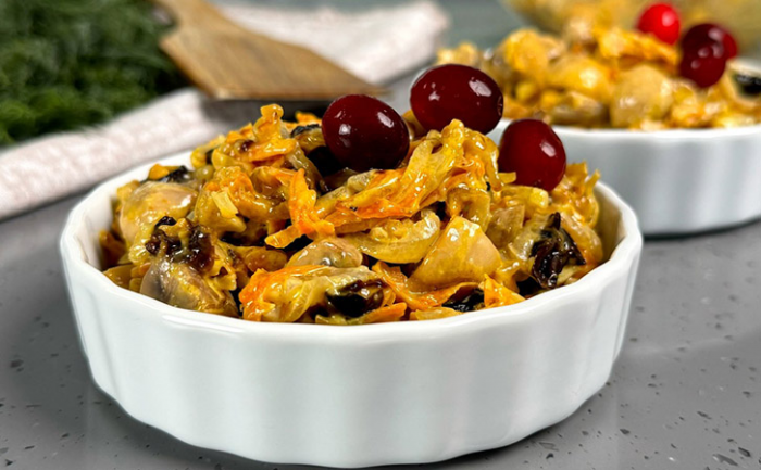 Таежный салат с грибами. Зимой каждый день на столе и не надоедает