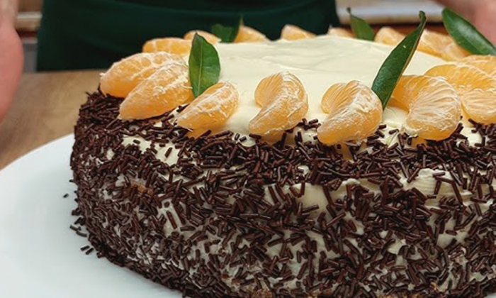 «Огненная лошадь»: такого торта никто не пробовал. Главный десерт на Новый год