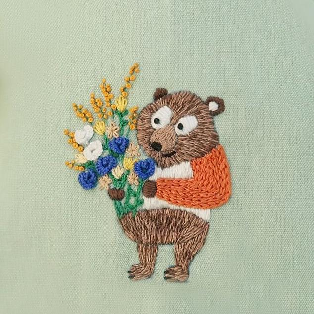 Вышивка "Мишка" декоративными швами. Мастер-класс