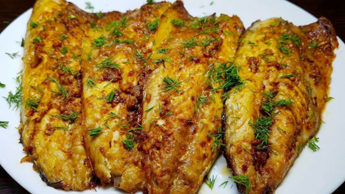 Готовим скумбрию в духовке без костей. Можно подать даже как главное блюдо