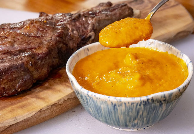 Фантастический соус к любому мясу: готовим за минуты из найденного в холодильнике